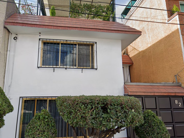Casa en venta en Froylán C. Manjarrez, Constitución de 1917, Iztapalapa, Ciudad de México, CDMX