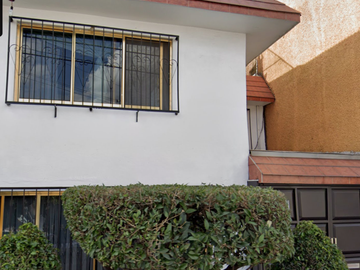 Casa en venta en Froylán C. Manjarrez, Constitución de 1917, Iztapalapa, Ciudad de México, CDMX