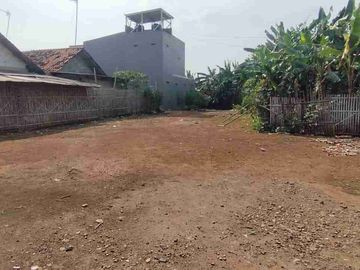 Tanah kavling 500 m  strategis pinggir jalan 1.8 jt/m cocok utk investasi rumah, kost, workshop dan tempat usaha di Mangunjaya tambun selatan