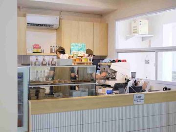 Disewakan Mini Building Area utan kayu ,Matraman Ex Cafe cocok utk Kuliner, KANTOR,/ BISNIS LAINNYA