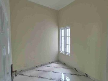 dijual cepat rumah 2 lantai Tipe 93/83 di makamhaji Kartasura sukoharjo