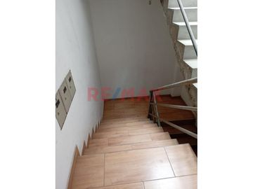Venta De Departamento - Ubicado En El Distrito De Los Olivos .