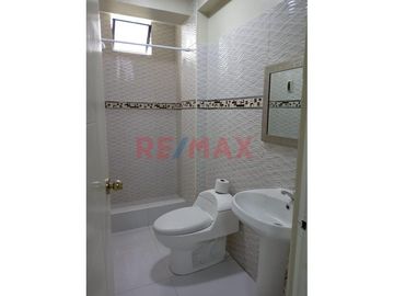 Venta De Departamento - Ubicado En El Distrito De Los Olivos .