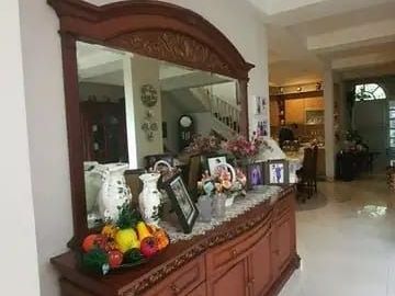 RUMAH MEWAH 2 LANTAI DI GEDUNG HIJAU PONDOK INDAH JAKARTA SELATAN