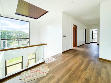 Brandnew Modern House and Lot for Sale in Portofino Heights Alabang-MD