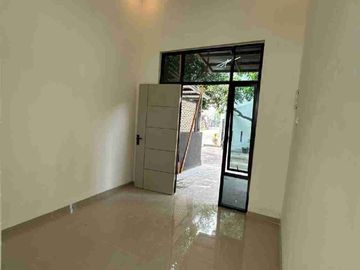 dijual rumah di citra raya Cikupa cluster bundaran 3. siap huni