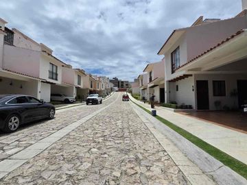 Casa en renta dentro de frac privado San Cristóbal de las Casas