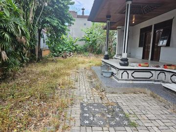 FOR SALE – TANAH + RUMAH & KEBUN DI KEROBOKAN, BADUNG, BALI