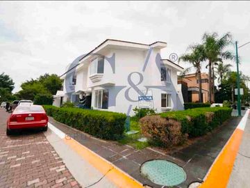 Atlas Colomos Residencia en Venta
