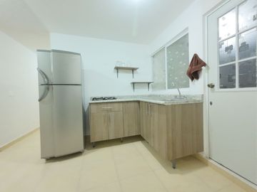 Renta de Departamento en Planta Baja | 2 Recámaras + Sala TV | Real Solare, Privada Epic