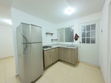 Renta de Departamento en Planta Baja | 2 Recámaras + Sala TV | Real Solare, Privada Epic