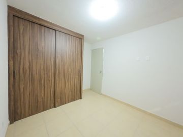 Renta de Departamento en Planta Baja | 2 Recámaras + Sala TV | Real Solare, Privada Epic
