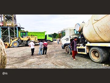 Tanah Kavling Luas Ex Batch Plant Jalan Lebar Truk Molen Lewat Belakang Giic