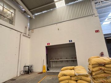 Nave Industrial EN RENTA,  EN LEÓN GUANAJUATO Acondicionada Ubicación: Col. Independencia 2015, León, Gto.