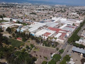 Nave Industrial EN RENTA,  EN LEÓN GUANAJUATO Acondicionada Ubicación: Col. Independencia 2015, León, Gto.