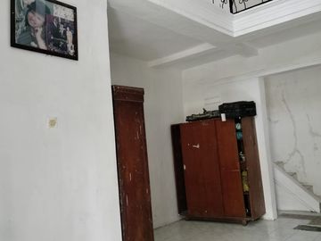 Rumah Cantik Mewah Cocok untuk Kos Kosan di Binong Curug Tangerang