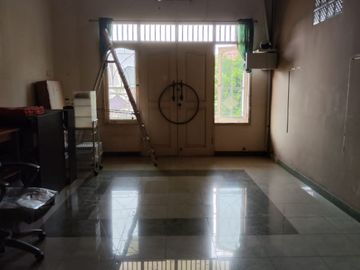 DIJUAL CEPAT Rumah 2 1/2 Lantai dengan Lokasi Strategis di Perumahan CItra 2, Kalideres, Jakarta Barat