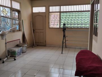 DIJUAL CEPAT Rumah 2 1/2 Lantai dengan Lokasi Strategis di Perumahan CItra 2, Kalideres, Jakarta Barat