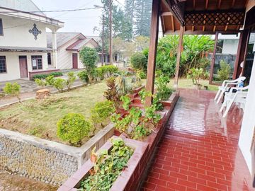 Dijual! Villa Puncak Cipanas LT 500m² LB 400m² SHM Full Furnished di Komplek Hotel Indo Alam