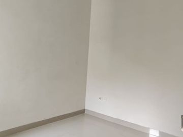 *DISEWAKAN CEPAT RUMAH RAPIH SIAP HUNI CLUSTER SAMARA VILLAGE GADING SERPONG