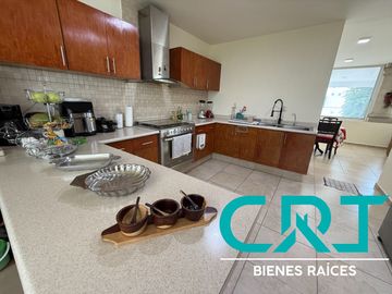 CASA EN VENTA I PORTA FONTANA I ZONA NORTE I ESPACIOS AMPLIOS I UBICACION PRIVILEGIADA A UNOS MINUTOS DE PLAZA MAYOR Y PARQUE METROPOLITANO