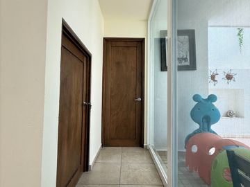 CASA EN VENTA I PORTA FONTANA I ZONA NORTE I ESPACIOS AMPLIOS I UBICACION PRIVILEGIADA A UNOS MINUTOS DE PLAZA MAYOR Y PARQUE METROPOLITANO