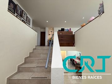 CASA EN VENTA I PORTA FONTANA I ZONA NORTE I ESPACIOS AMPLIOS I UBICACION PRIVILEGIADA A UNOS MINUTOS DE PLAZA MAYOR Y PARQUE METROPOLITANO