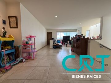 CASA EN VENTA I PORTA FONTANA I ZONA NORTE I ESPACIOS AMPLIOS I UBICACION PRIVILEGIADA A UNOS MINUTOS DE PLAZA MAYOR Y PARQUE METROPOLITANO