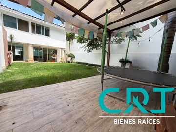 CASA EN VENTA I PORTA FONTANA I ZONA NORTE I ESPACIOS AMPLIOS I UBICACION PRIVILEGIADA A UNOS MINUTOS DE PLAZA MAYOR Y PARQUE METROPOLITANO