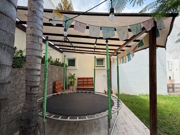 CASA EN VENTA I PORTA FONTANA I ZONA NORTE I ESPACIOS AMPLIOS I UBICACION PRIVILEGIADA A UNOS MINUTOS DE PLAZA MAYOR Y PARQUE METROPOLITANO