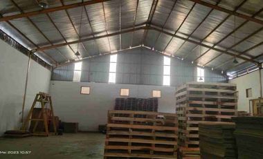 Dijual. Gudang + kantor, Di Bekasi Utara.. Lokasi strategis.
