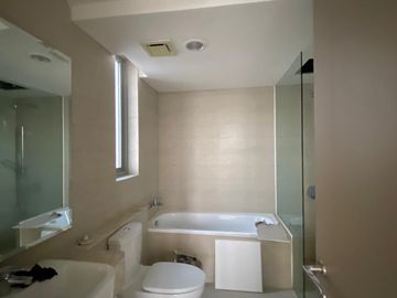 DIJUAL APARTEMEN GOLD COAST PIK 3+1 BR 113M² SEMI FURNISH VIEW CITY BISA KPA TERMURAH