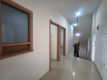 disewakan ruko strategis hadap jalan raya pondok cabe udik raya tangerang selatan