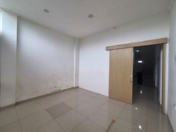 disewakan ruko strategis hadap jalan raya pondok cabe udik raya tangerang selatan