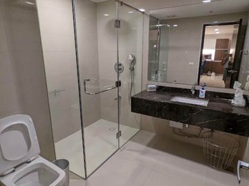 ✨ FOR RENT — East Gallery Place, BGC ₱115,000/month | 1BR | 75sqm | High Floor