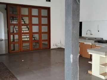 Rumah + Kos-Kosan Rp6 Miliar di Caturtunggal – SHM, Luas & Potensial Jadi Aset Produktif