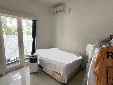 Dijual Rumah Strategis Cempaka Putih Jakarta Pusat Siap Huni