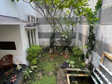 Dijual Rumah Strategis Cempaka Putih Jakarta Pusat Siap Huni