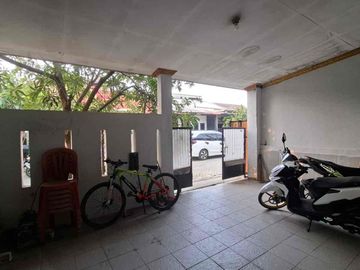 Dijual rumah divilla gading harapan barat 
Tidak banjir Dekat pesantren At-taqwa Ujung harapan Bahagia babelan