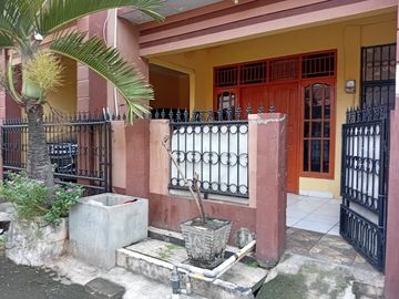 Dijual Rumah 2 Lantai di Perumahan Harapan Baru Bekasi Barat