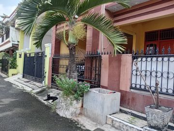Dijual Rumah 2 Lantai di Perumahan Harapan Baru Bekasi Barat