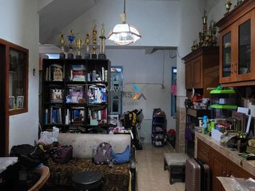 Dijual Rumah Induk, Rumah Kost di Jalan Joyosuko Merjosari, Lowokwaru Malang