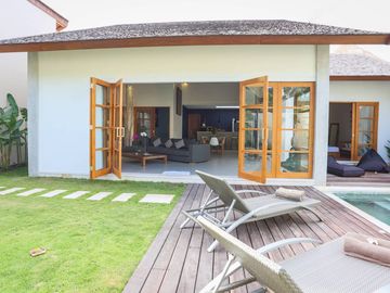 ID:H-149 Disewakan Luxury Villa Umalas Kerobokan Bali Dekat Seminyak Kuta  Denpasar Canggu