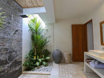 ID:H-149 Disewakan Luxury Villa Umalas Kerobokan Bali Dekat Seminyak Kuta  Denpasar Canggu