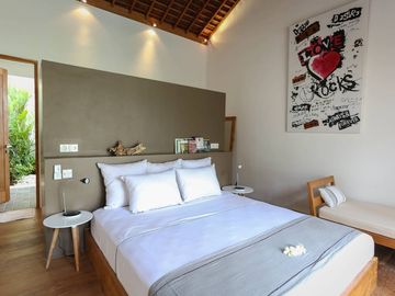 ID:H-149 Disewakan Luxury Villa Umalas Kerobokan Bali Dekat Seminyak Kuta  Denpasar Canggu