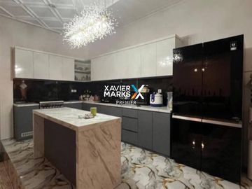 Dijual Rumah Villa Mewah Furnish Dekat Skyland di Karangploso Malang