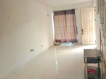 Rumah Strategis di Taman Modern Cakung – SHM & Bebas Banjir Harga 2,2 M Nego
