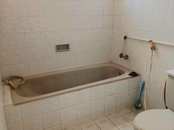 Rumah Strategis di Taman Modern Cakung – SHM & Bebas Banjir Harga 2,2 M Nego