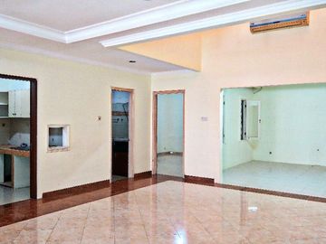 Dijual atau Disewakan Rumah Siap Huni di dalam Cluster Perumahan Raffles Hills Cibubur