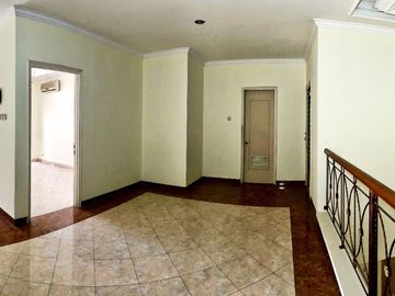 Dijual atau Disewakan Rumah Siap Huni di dalam Cluster Perumahan Raffles Hills Cibubur